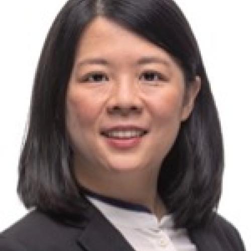 Dr. Victoria Yung Headshot